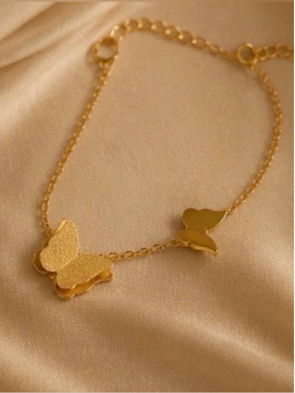 Elegant Golden Butterfly Layered Bracelet - Picture 2 of 3